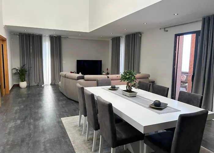 Livramento Vila Ponta do Sol (Madeira)